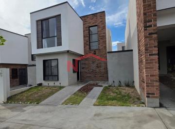 Foto principal · Casa en Renta Nueva Al Sur de Saltillo en Fraccionamiento Lomas del Morillo