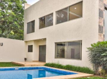 Casa en condominio de 3 habitaciones, Cuernavaca · Casa Nueva en Venta en Lomas de Cuernavaca, Temixco Morelos. Recamara y Baño en Planta Baja, Alberca