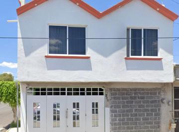 Casa de 3 habitaciones, Querétaro · Aprovecha Ahora: Precio Especial y Maxima Plusvalia Santiago de Queretaro 250 m²