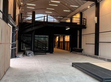 Bodega comercial , Benito Juárez · Bodega en Renta en Av Revolución 708