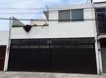 Casa de 6 habitaciones, Puebla · Hermosa y Amplia Casa en Puebla