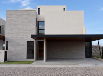 Casa de 3 habitaciones, Querétaro · La Residencia Que Tu Familia Merece - Lomas del Campanario Norte