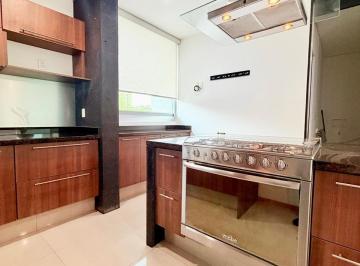 Casa · 289m² · 3 Recámaras · 2 Estacionamientos · Casa en Renta Amplio Jardín y 3 Recamaras Cumbres del Cimatario Huimilpan Qro.