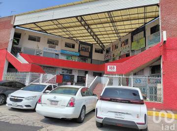 Local comercial · 30m² · 2 Recámaras · 1 Estacionamiento · Renta de Excelente Local Comercial en Tepepan, Xochimilco