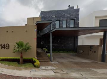 Casa de 4 habitaciones, Querétaro · Venta de Casa en Queretaro Juriquilla Lago Yuriria