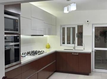 1 · Casa en Venta San Nicolas