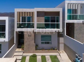 Casa · 145m² · 3 Recámaras · 1 Estacionamiento · Casa en Venta en Andarez Residencial, Ensenada, Baja California.
