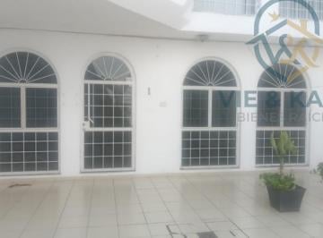 Local comercial , Centro · Local en Renta Arboledas
