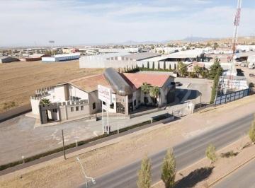 Edificio · 1899m² · En Venta Salon de Eventos y Casa Habitación en Cd. Cuauhtémoc, Chihuahua.