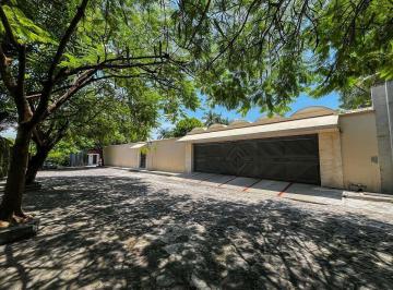 3fdd646abcde4835346b513f5b69a12ce4e3edb3a3b266cd6969ff3463963c11 · Casa en Venta, Palmira, Cuernavaca