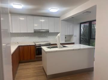 Casa · 280m² · 3 Recámaras · 2 Estacionamientos · Bonita Casa en Renta en La Herradura