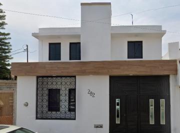 Casa de 6 habitaciones, Corregidora · Venta de Casa en Queretaro Residencial Tejada Paseo de Bonn
