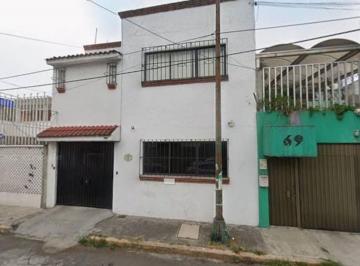Casa de 4 habitaciones, Coyoacán · Casa en Remate en Prado Churubusco
