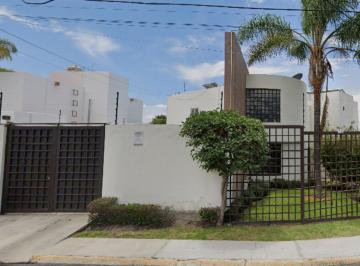 Casa de 4 habitaciones, Querétaro · Venta de Casa en Queretaro Manzanares San Lorenzo