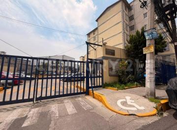 Departamento · 54m² · 2 Recámaras · 1 Estacionamiento · Departamento en Renta en Santa Catarina, Azcapotzalco, Ciudad de México
