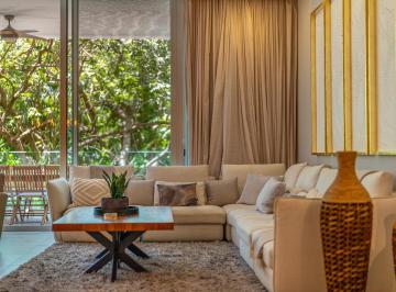 Departamento · 419m² · 4 Recámaras · 2 Estacionamientos · Hermosa Residencia Moderna en Venta en Playacar