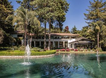 Casa en condominio de 8 habitaciones, Alvaro Obregón · Exclusiva Propiedad en Venta de 2 Casas con Lago Artificial Privada en Rancho San Francisco