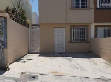 Casa de 3 habitaciones, Tijuana · Casa Otay Alamar por Parque de La Amistad