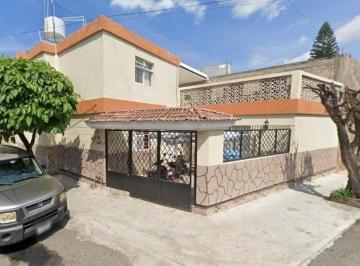 Casa de 4 habitaciones, Guadalajara · Casa en Venta Ubicada en Dr. Juan Salazar 693, Guadalajara, Jalisco