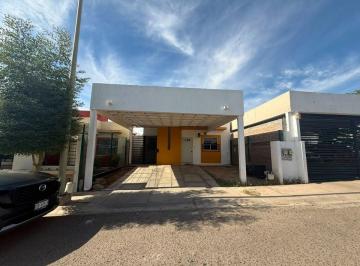 Casa de 3 habitaciones, Mexicali · Se Vende Casa en Fraccionamiento Coral Maya