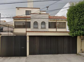 Casa de 3 habitaciones, Naucalpan de Juárez · Venta de Casa en Edomex Ciudad Satelite Garza Rios