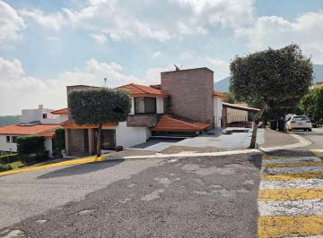Casa de 4 habitaciones, Atizapán de Zaragoza · Casa en Renta en Zona Esmeralda