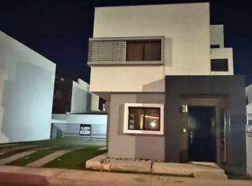 Casa de 2 habitaciones, Mexicali · Se Renta Casa en Privada Adara II