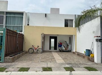 Casa de 3 habitaciones, Corregidora · Casa en Venta en Misión San Joaquin, 3 Recámaras, Corregidora, Qro Jf
