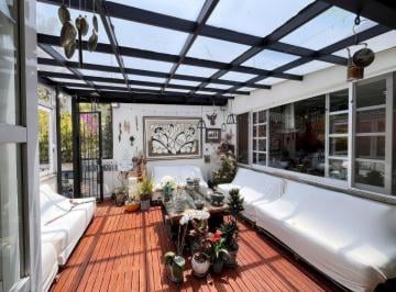 Casa · 500m² · 5 Recámaras · 4 Estacionamientos · Casa en Venta en Lomas de Chapultepec en Calle Cerrada Doble Vigilancia (M&sup2;c455)