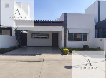 Casa en condominio · 123m² · 3 Recámaras · Casa en Venta en Rancho Santa Monica