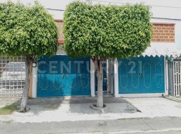 Casa · 137m² · 3 Recámaras · 2 Estacionamientos · Casa en Venta en Atlanta 2a Secc, Cuautitlán Izcalli, Edo. Méx