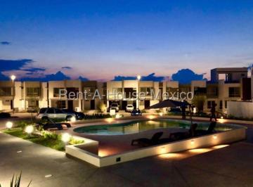 Casa en condominio de 3 habitaciones, El Marqués · Casa en Renta Amueblada en Zakia