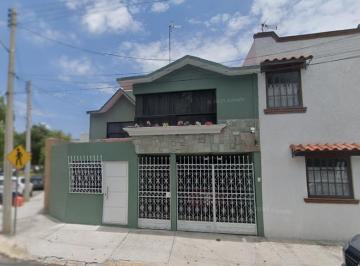 Casa de 3 habitaciones, Pachuca · Casa en Venta en Valle de San Javier Pachuca de Soto