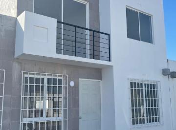 Casa de 3 habitaciones, Corregidora · Venta Casa Paseos del Bosque