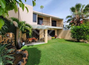 Casa de 3 habitaciones, Cuernavaca · Casa en Venta – Fraccionamiento San Jerónimo de Ahuatepec, Cuernavaca