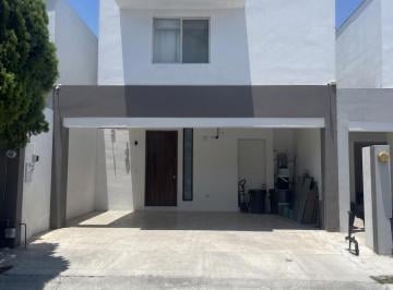1 · Casa en Venta en Privada del Parque, Apodaca