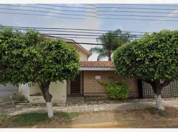 Casa de 4 habitaciones, Emiliano Zapata · Casa en Remate Paseo de Los Burgos 67 Cuernavaca Temixco Morelos