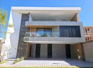 Casa de 4 habitaciones, San Andrés Cholula · *casa en ️venta en Puebla, Lomas de Angelópolis, Cascata 1* ️