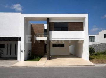Casa · 280m² · 3 Recámaras · 2 Estacionamientos · Casa en Venta Amorada Residencial Santiaggo