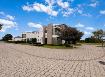 Casa · 365m² · 3 Recámaras · Casa en Venta Condado del Valle