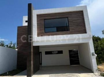 Casa · 271m² · 3 Recámaras · 2 Estacionamientos · Casa en Venta Amorada Residencial