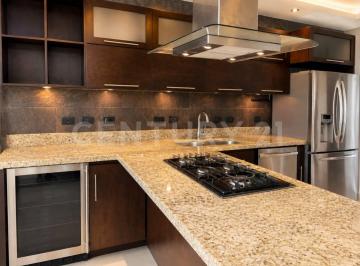 Casa · 253m² · 3 Recámaras · 2 Estacionamientos · Venta Casa en Misiones Al Norte de Saltillo