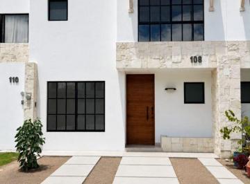 Casa de 3 habitaciones, León · Renta en Candora Residencial