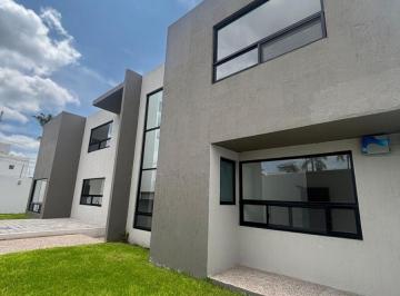 Casa de 4 habitaciones, Querétaro · Casa en Renta 4 Recamaras, en Juriquilla, Queretaro.