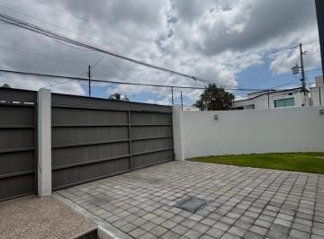 Casa de 4 habitaciones, Querétaro · Casa en Renta 4 Recamaras, en Juriquilla, Queretaro.
