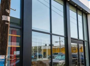 1 · Bodega con Local Al Frente en Calle Matamoros