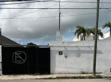 3e3941c7be796054af7dba2b0598bffe99ede6dca2bbe7438537dd30a5d94ee6 · Terreno con Construcción de Estacionamiento Privado