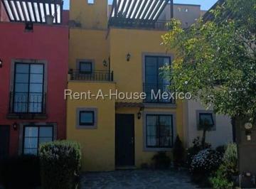 Casa de 3 habitaciones, San Miguel de Allende · Casa Amueblada en San Miguel de Allende