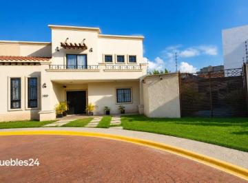 Casa de 3 habitaciones, Pachuca · Se Renta/vende Casa en Zona Plateada con o Sin Muebles