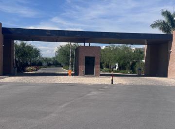 Casa · 220m² · Venta de Terreo en El Cortijo Torreon Coah